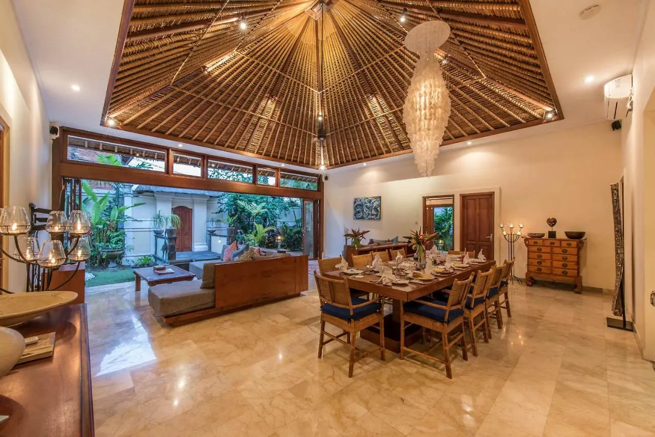 Villa Kupu Kupu Seminyak  Seminyak (Bali)